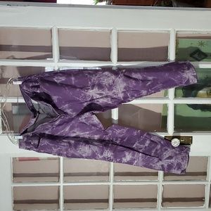 Plus-sized purple stone-washed denim jeans